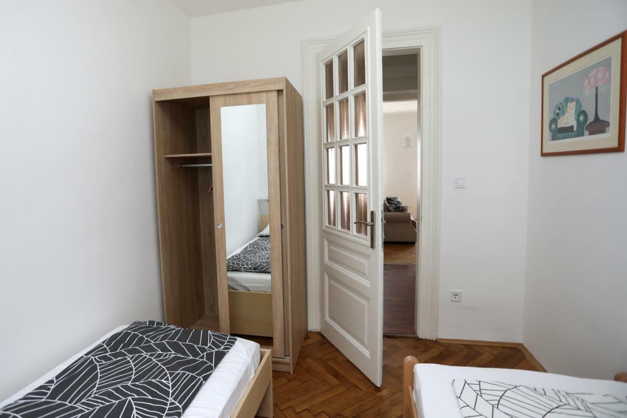 Ferienwohnung Apartman Cinkopan Pula Exterior foto